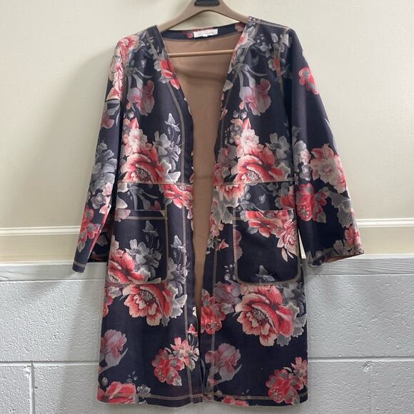 Solitaire women’s M faux suede floral print open front jacket - Picture 1 of 5